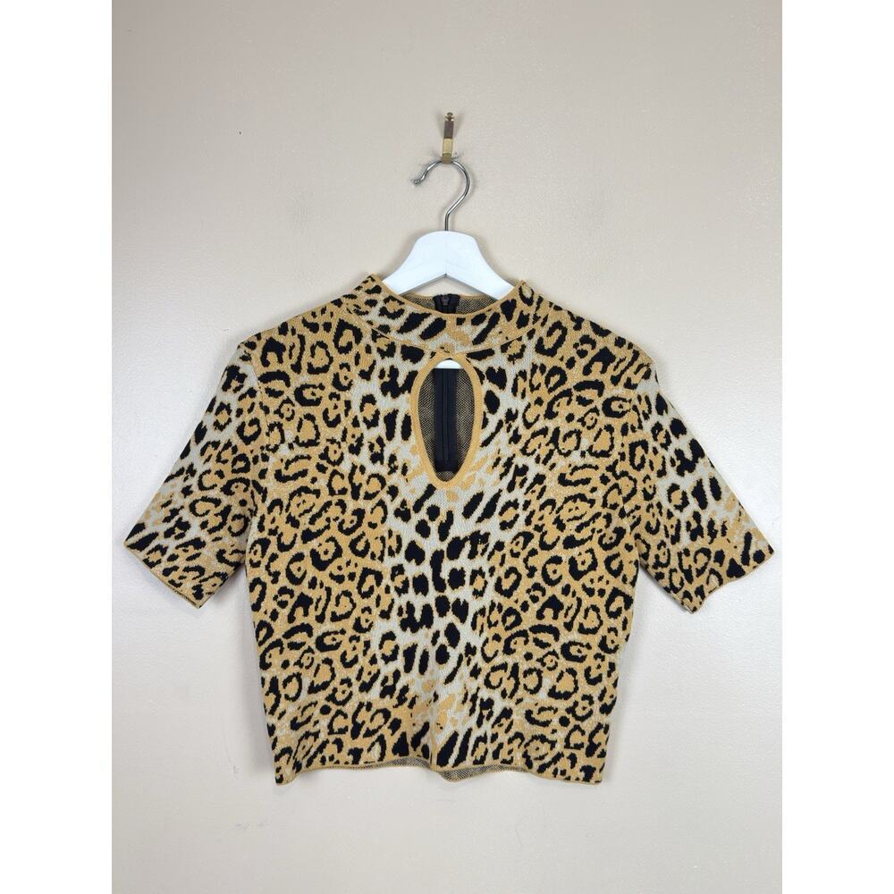 J.O.A Sweater Top Womens Leopard Print Knit Top Short Sleeve Animal Print Size M